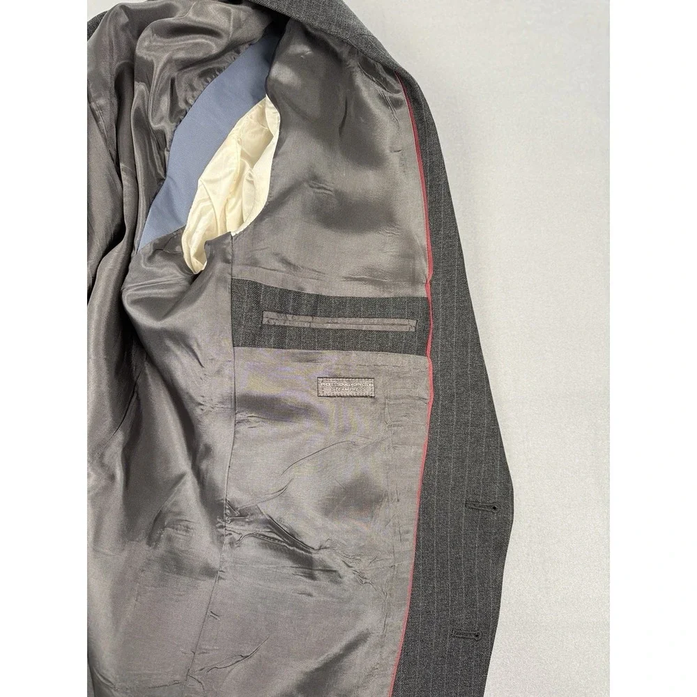 Vintage Levi's Men's 42R Suit Coat Action Business Class Jacket Gray Striped USA